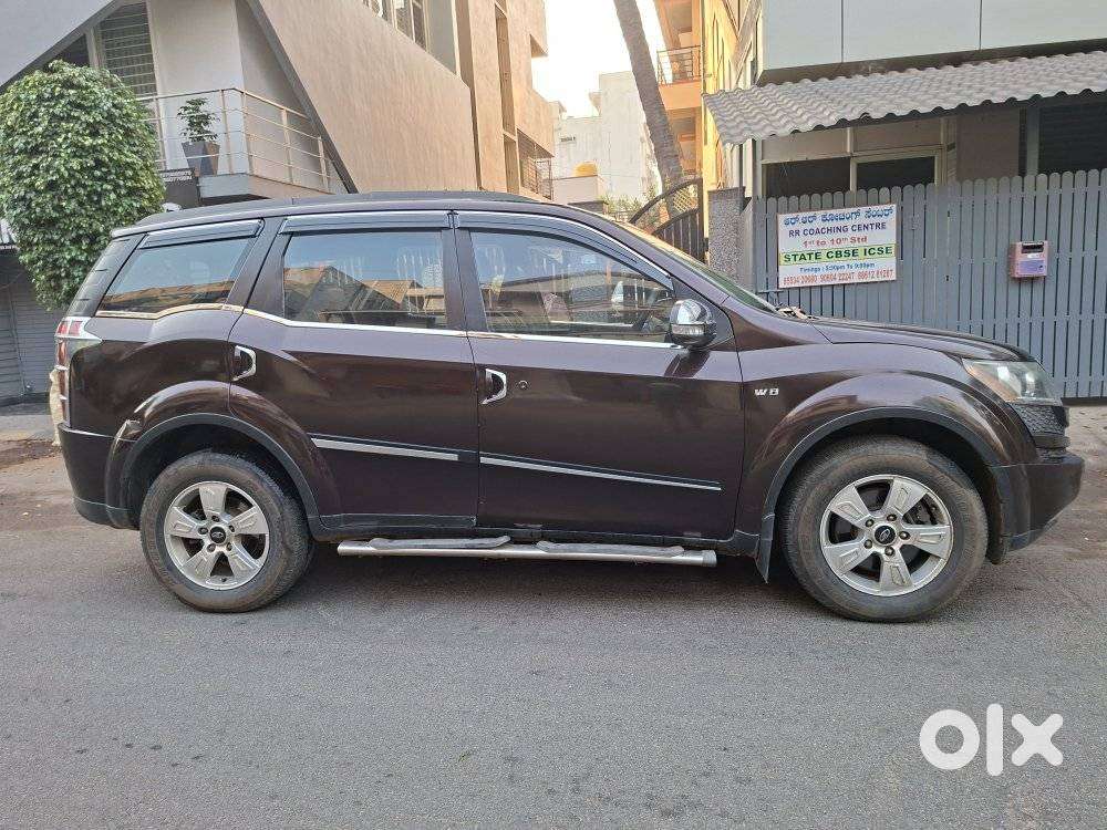 Mahindra Xuv500 W8 Dual Tone, 2013, Diesel