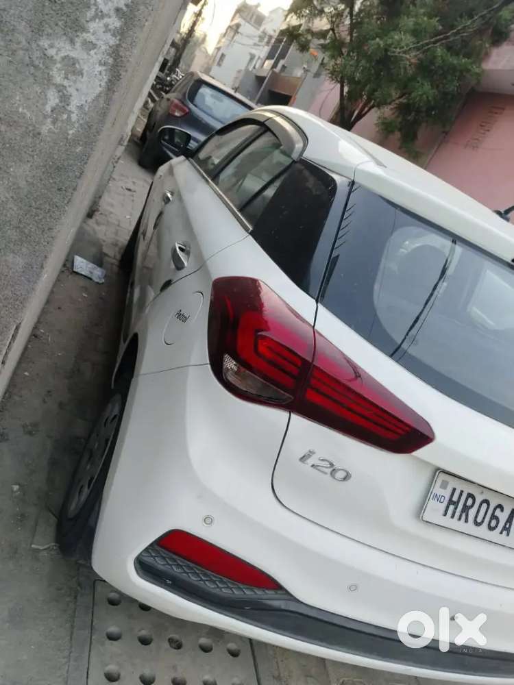 Well Maintained Car With Complete Documents And Perfect Condition