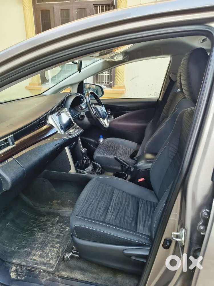 Toyota Innova Crysta 2019 Diesel Manual