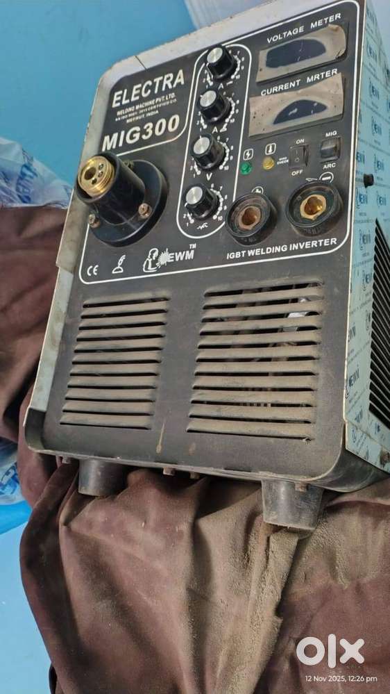 Electra Industrial MIG 300 Inverter Welding Machine (3-Phase, Heavy-Du