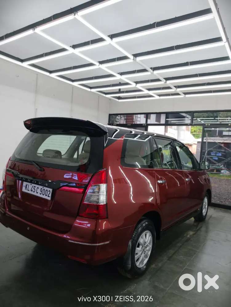 Toyota Innova 2009 Diesel 7 Str