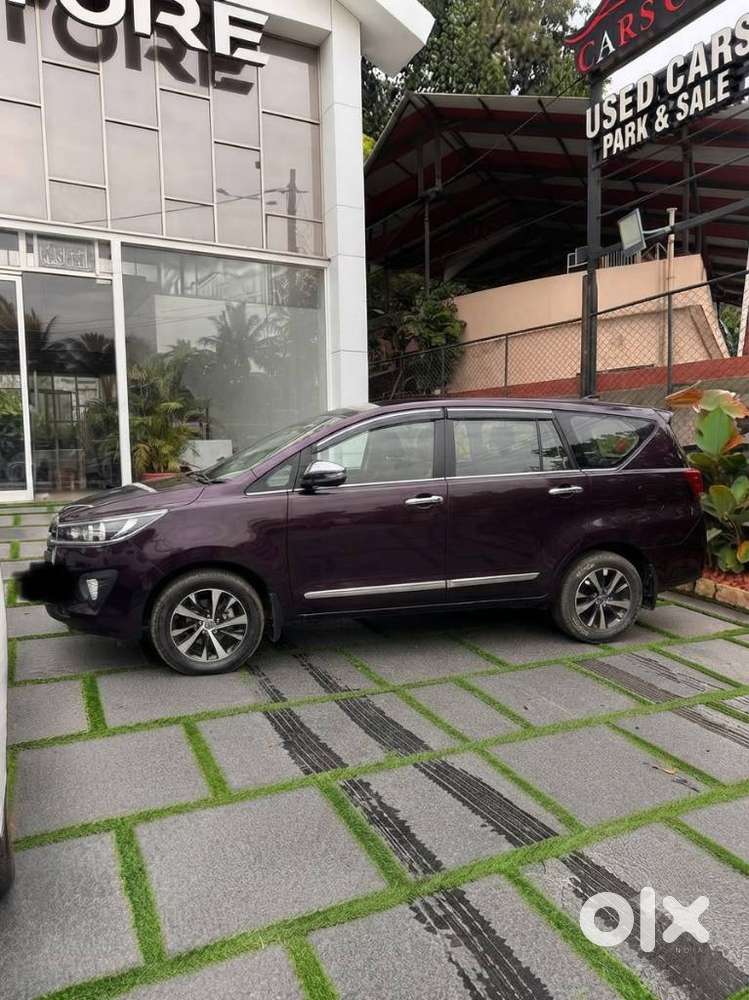 Toyota Innova Crysta 2.8 Zx At 7 Seater, 2021, Diesel