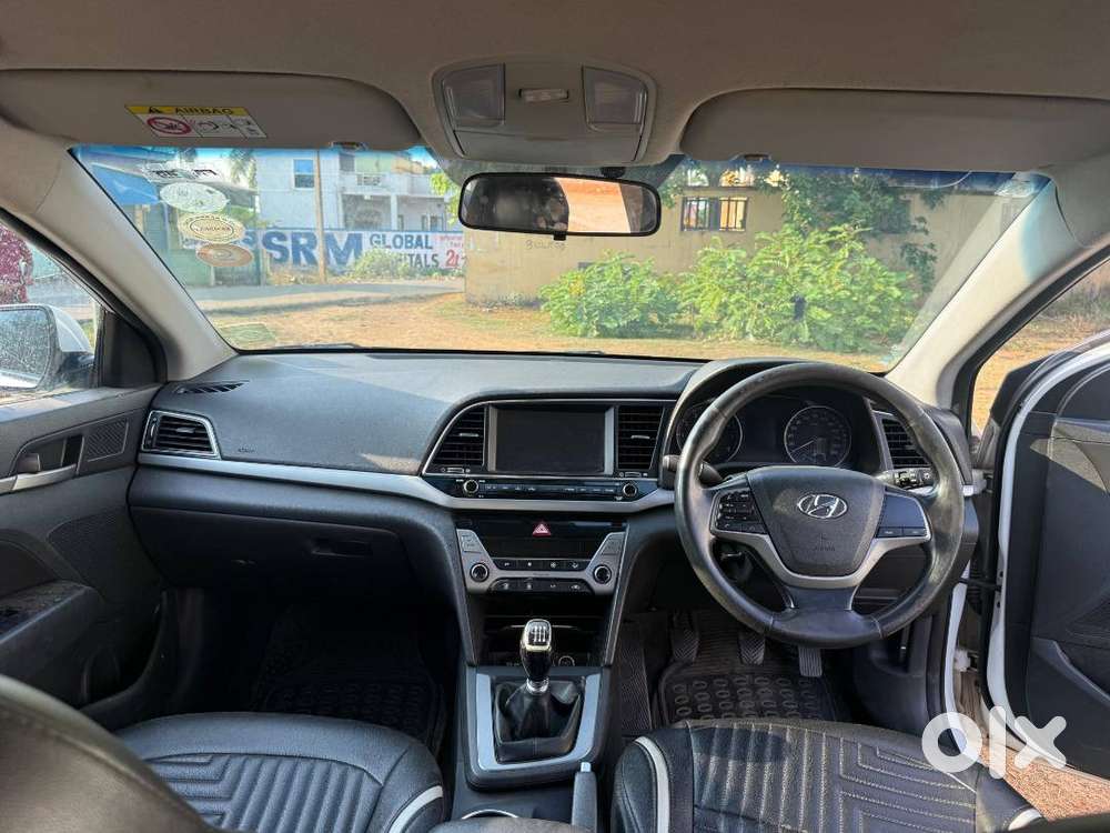 Hyundai Elantra 2018 Petrol