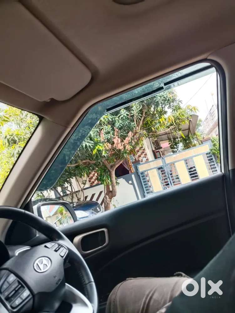 Hyundai Venue Petrol 2019