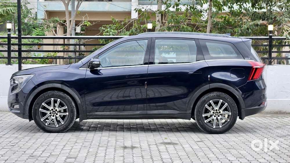 Mahindra Xuv700 2.2 Ax 7 Diesel At Luxury Pack Str Awd, 2023, Diesel