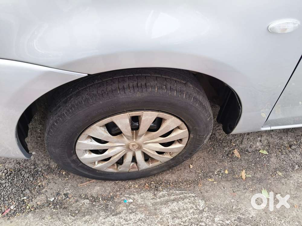 Toyota Etios Liva G, 2011, Petrol