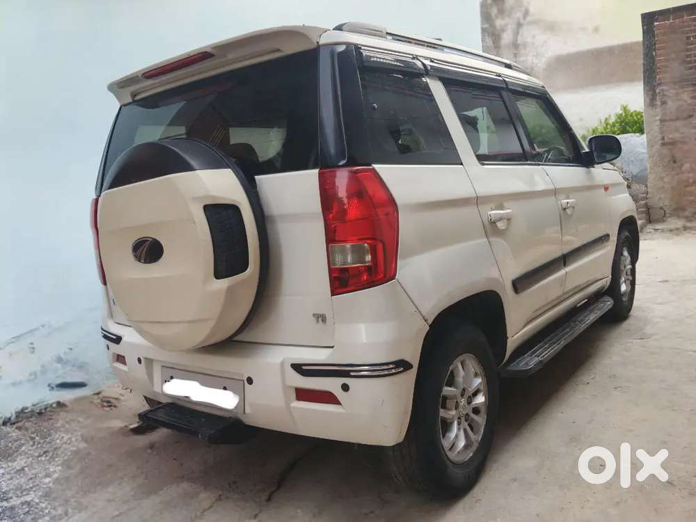 Mahindra Tuv 300 2016