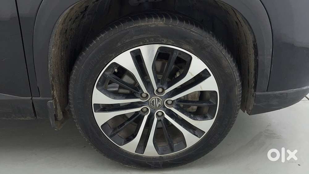 Mg Hector Plus 1.5 Sharp Turbo Cvt 6 Str, 2022, Petrol