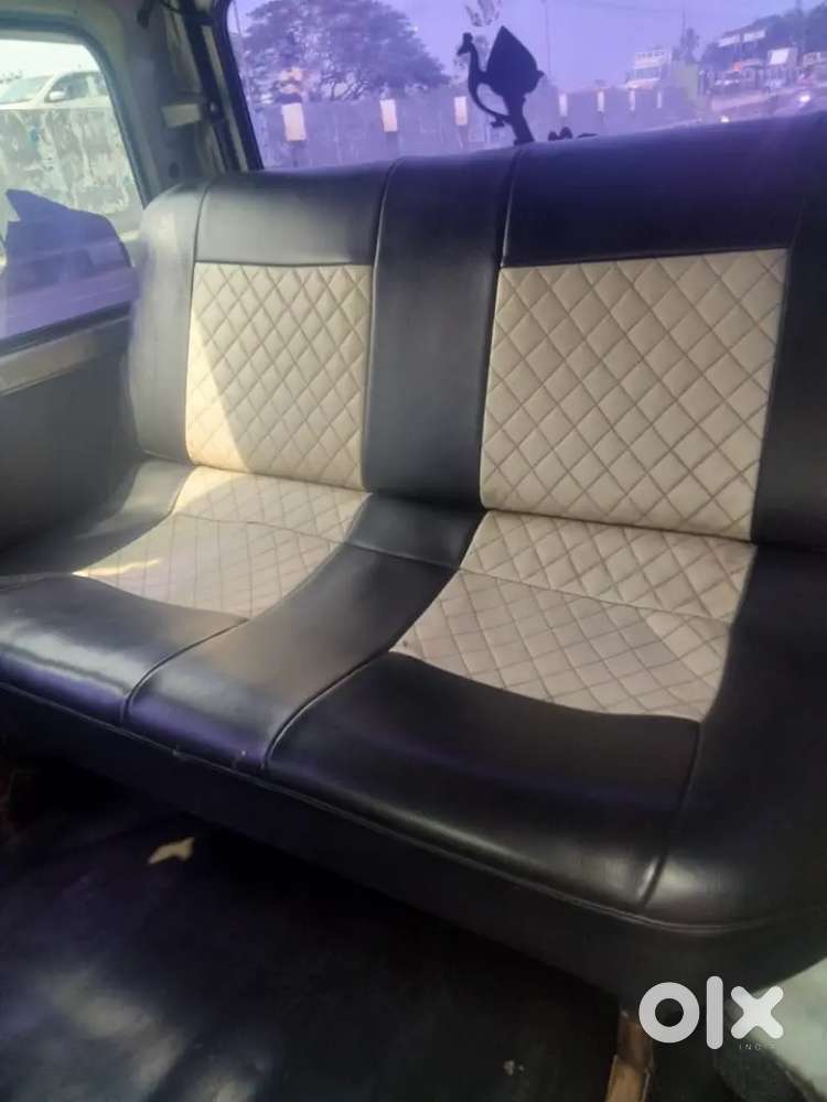 Maruti Suzuki Omni 2010