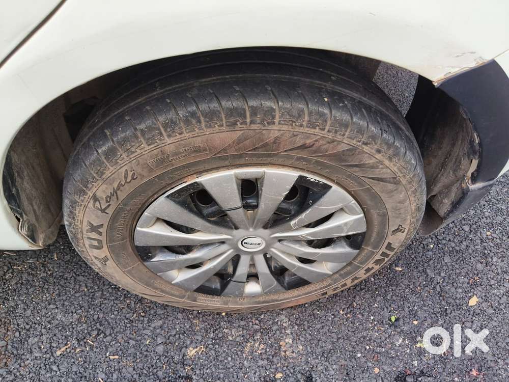 Maruti Suzuki Swift Vxi + Manual, 2015, Petrol