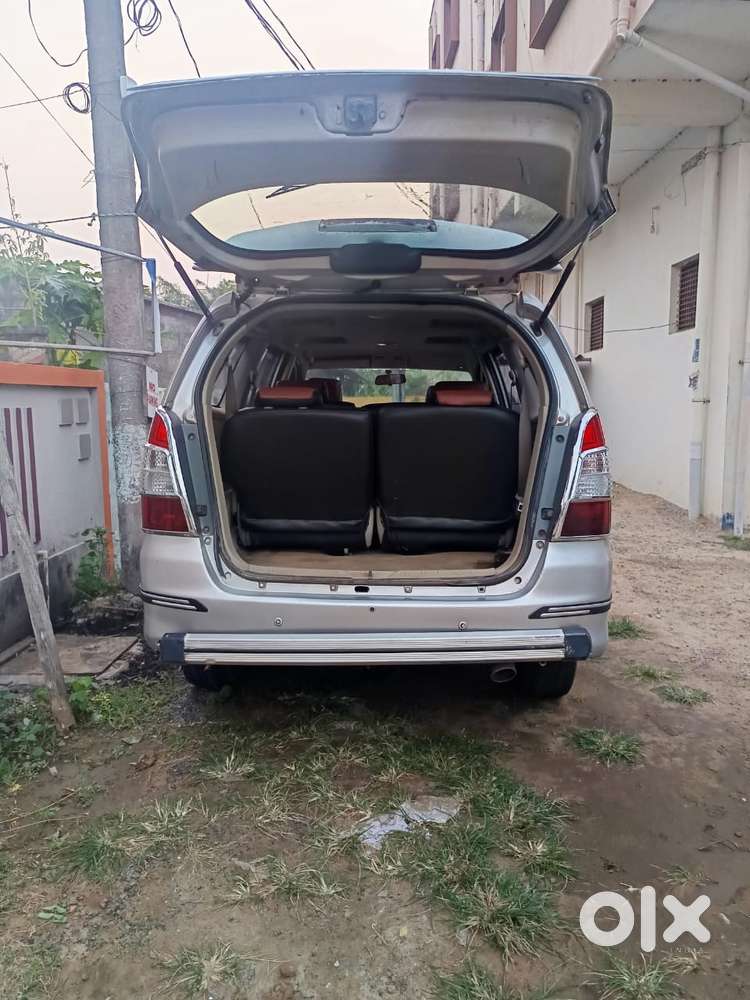 Toyota Innova 2.5 G (diesel) 7 Seater, 2010, Diesel
