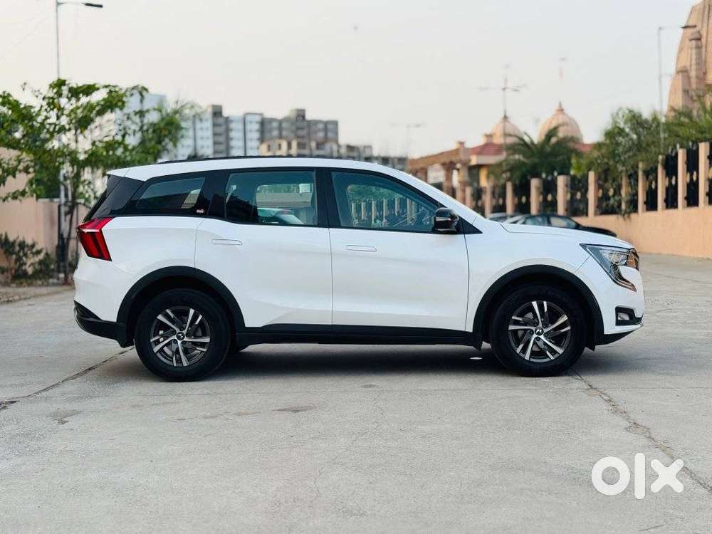 Mahindra Xuv700 2.2 Ax 5 Diesel At 7 Str, 2023, Diesel