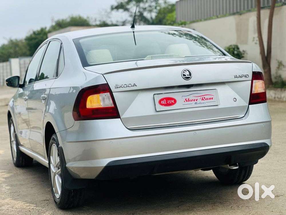 Skoda Rapid 1.6 Mpi At Style, 2018, Petrol