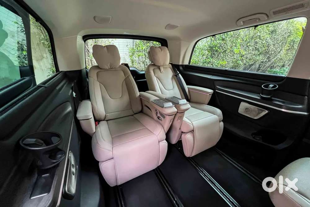 Mercedes-benz V-class V 300 Avantgarde Extra Long, 2025, Petrol