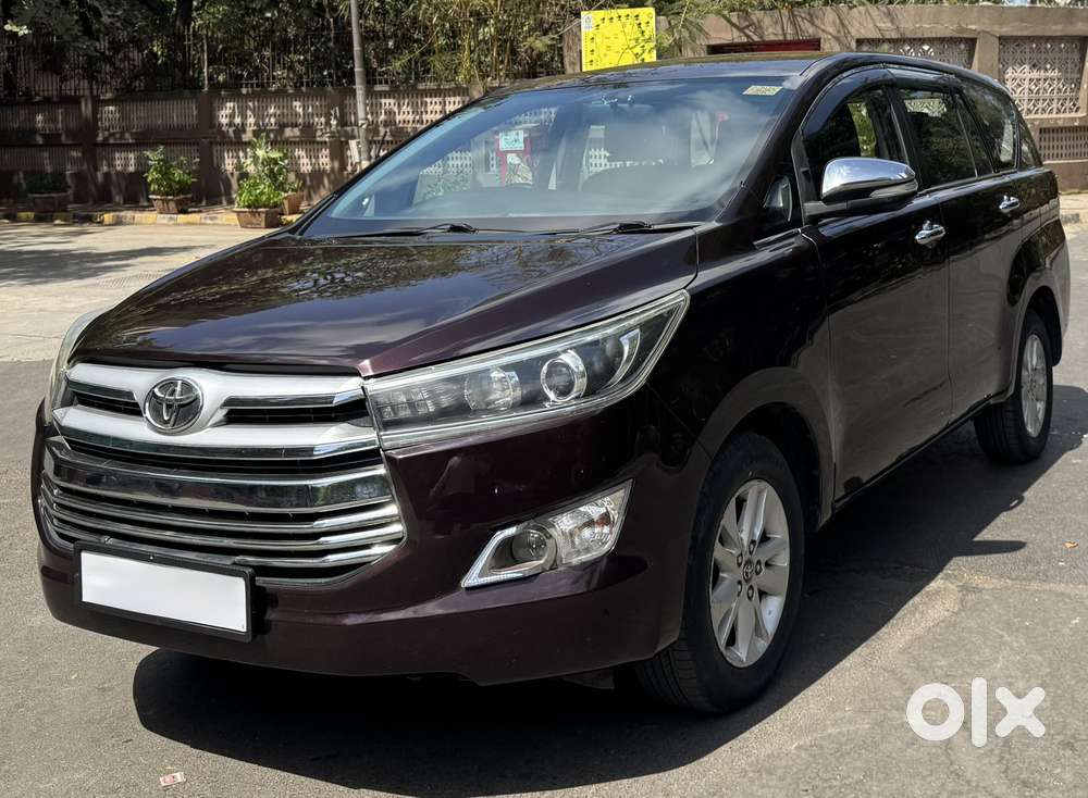 Toyota Innova Crysta 2.4 Vx Mt 8s, 2016, Diesel