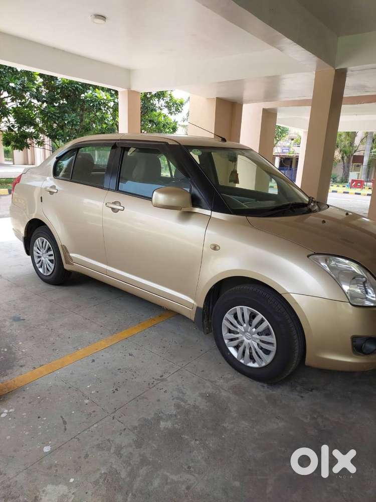 Excellent Condition Golden Colour Swift Dzire 2011 Vxi