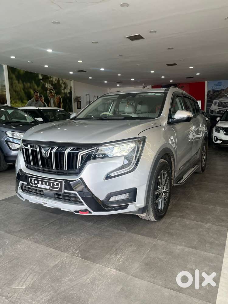 Mahindra Xuv700 Ax7l 6 Str At, 2021, Diesel