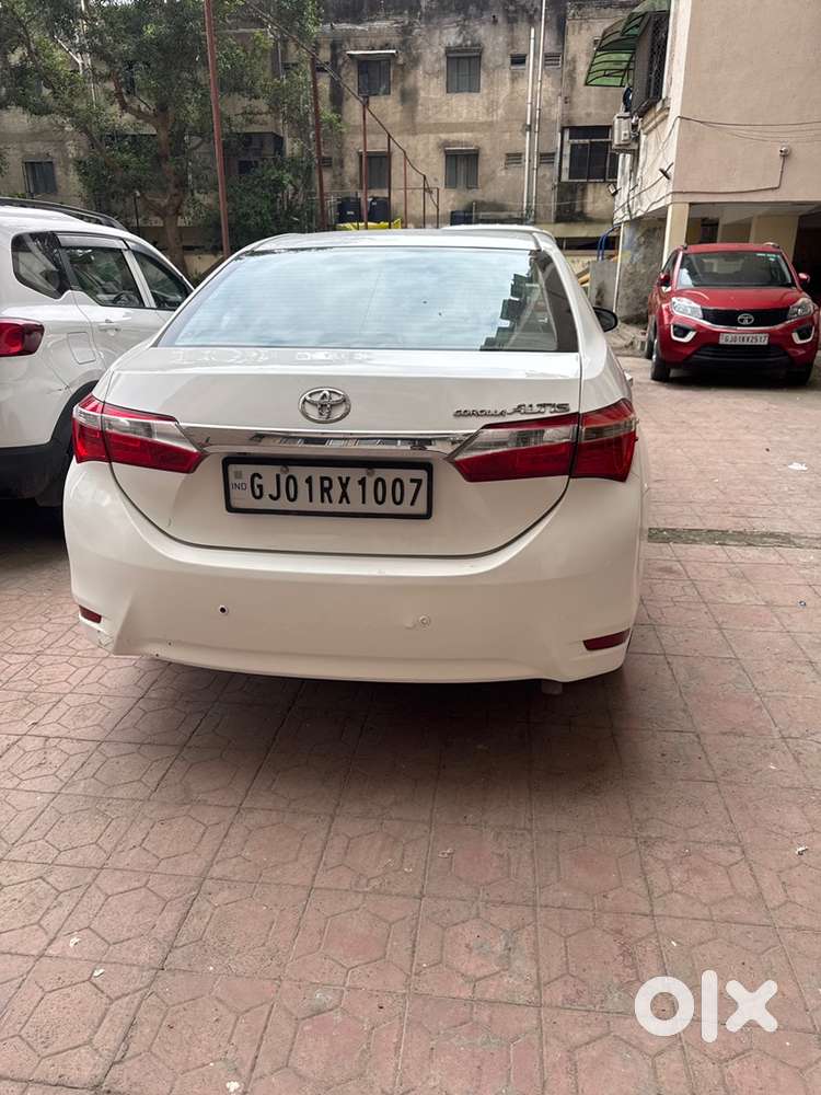 Toyota Corolla Altis Petrol 67132 Km Driven