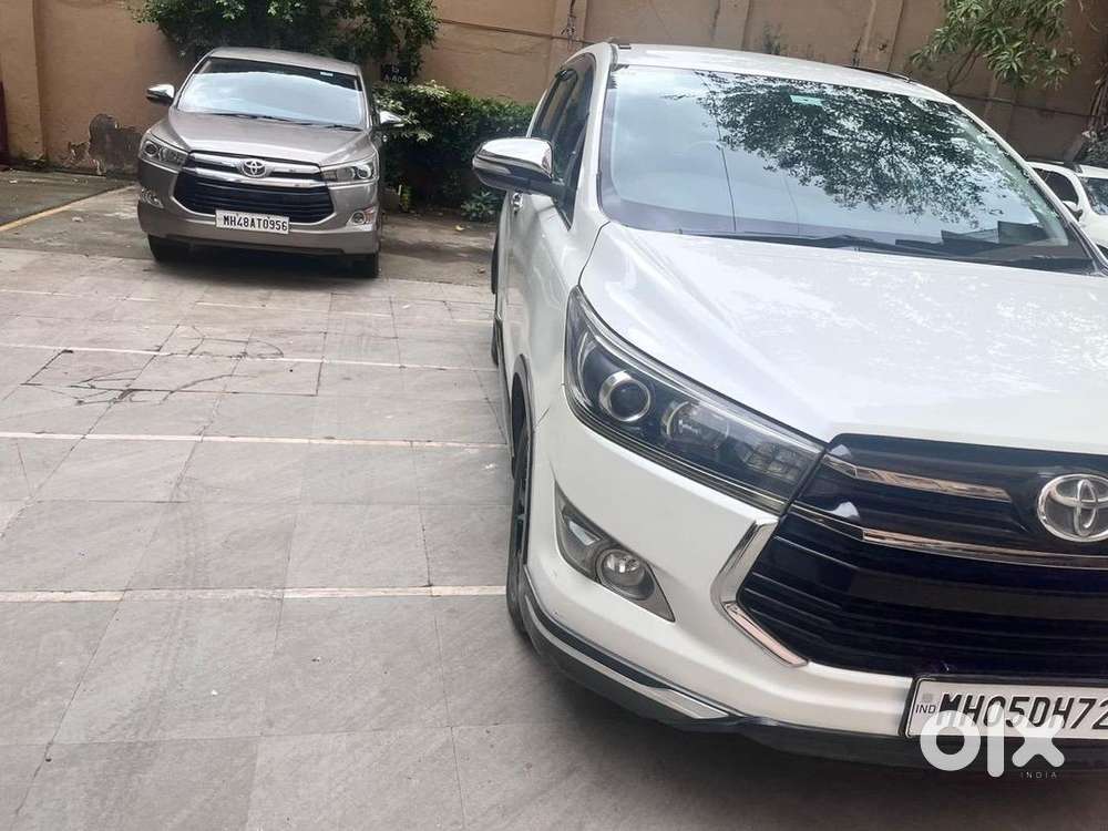 Toyota Innova Crysta 2017 Diesel 105000 Km Driven