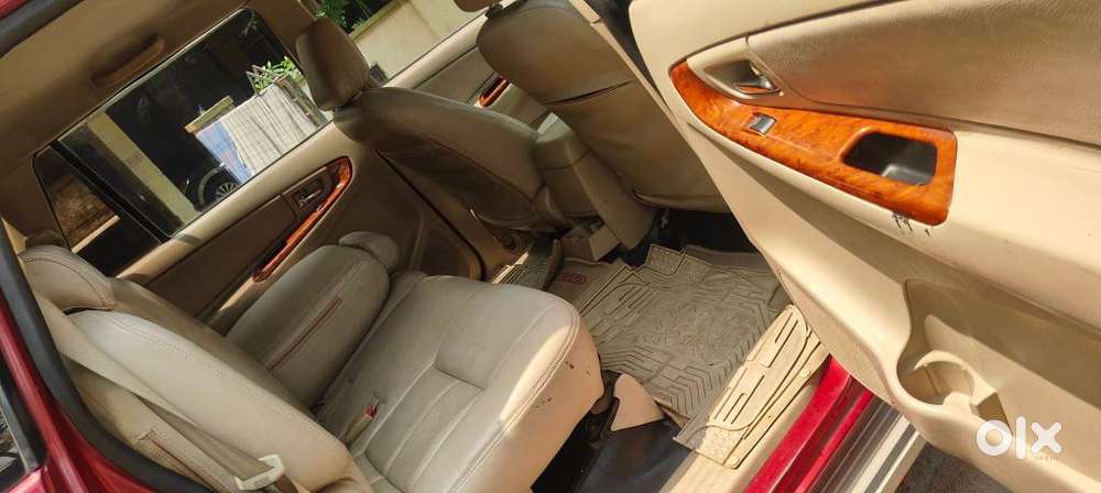 Toyota Innova 2.5 Vx 8 Seater Bs Iv, 2007, Diesel