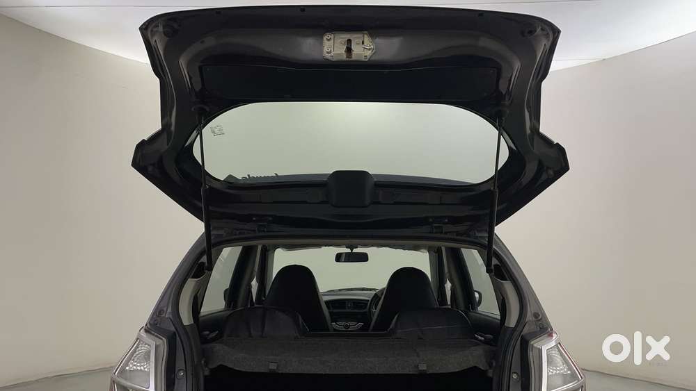 Maruti Suzuki Alto K10 2010-2014 1.0 Vxi (o), 2018, Petrol