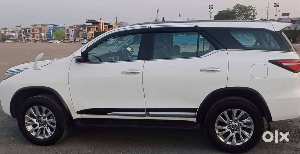 Toyota Fortuner 4x4 Mt 2.8 Diesel, 2023, Diesel