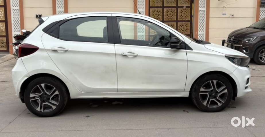 Tata Tiago 1.2 Revotron Xza Plus Amt, 2020, Petrol
