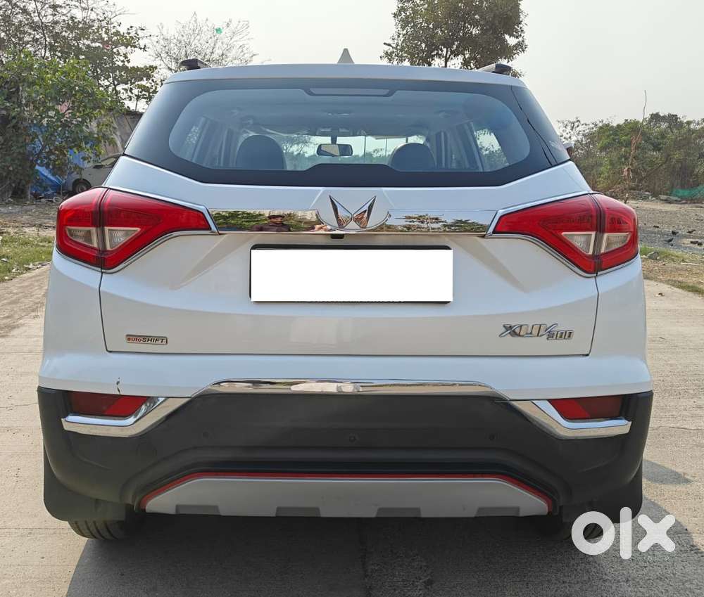 Mahindra Xuv300 W6 Amt Diesel, 2024, Diesel