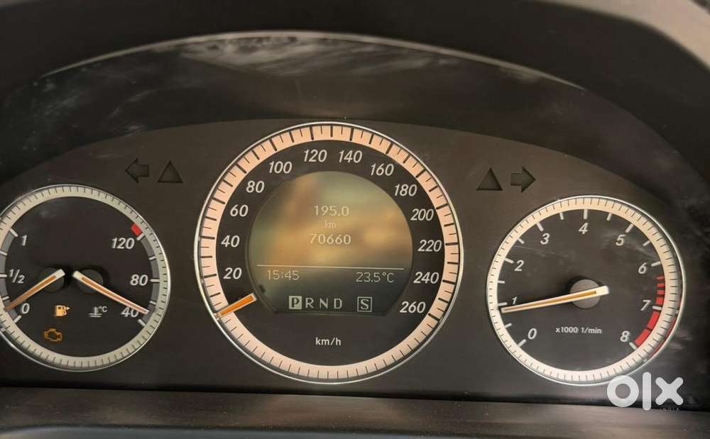 Mercedes-benz C-class 2008 Petrol 70660 Km Driven