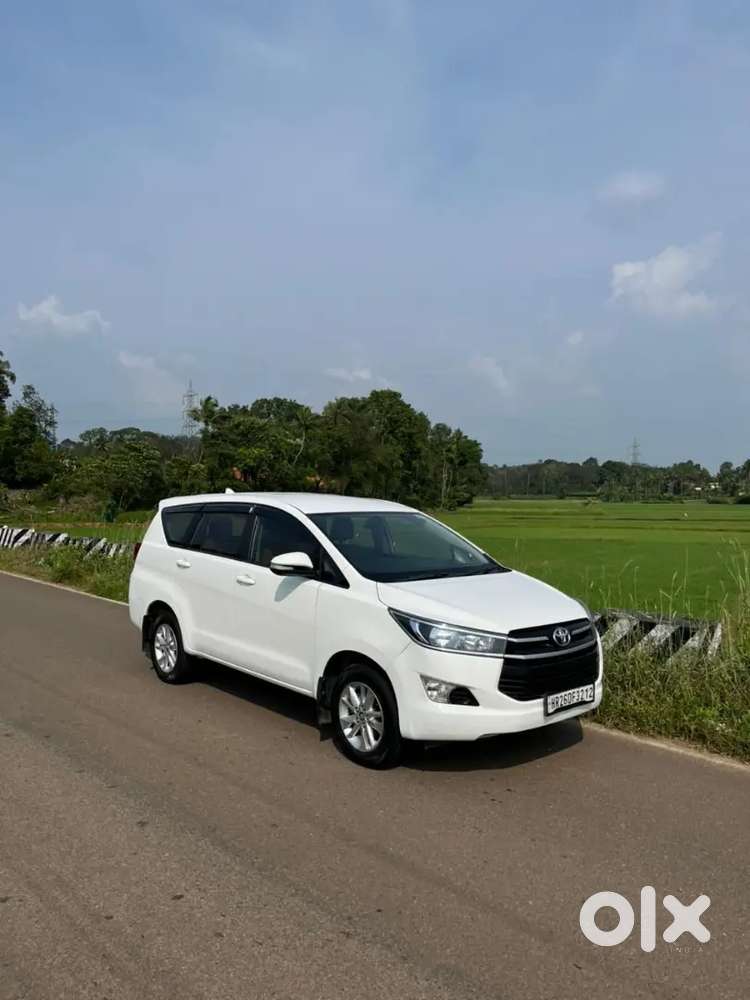 Toyota Innova Crysta 2017