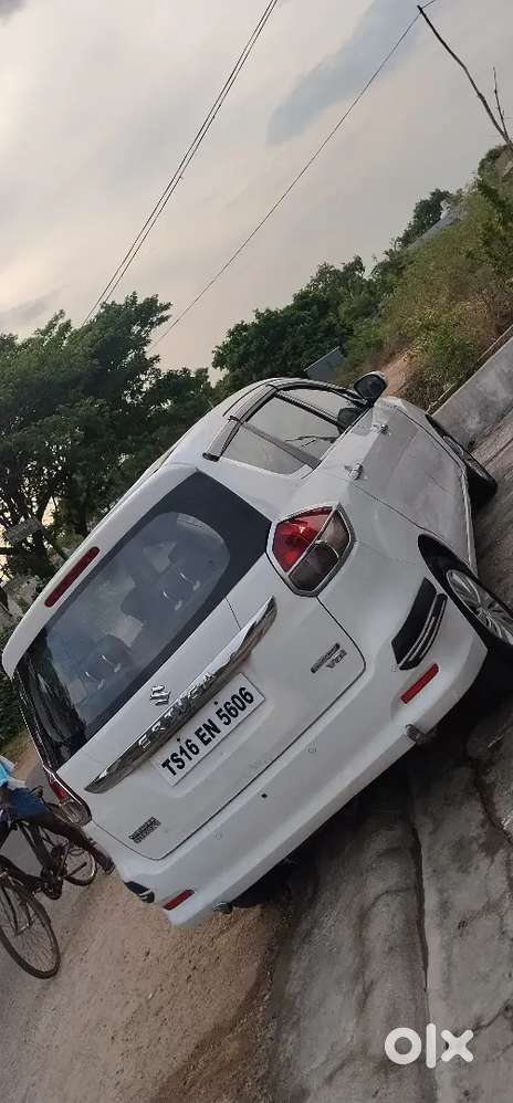 Maruti Suzuki Ertiga 2017