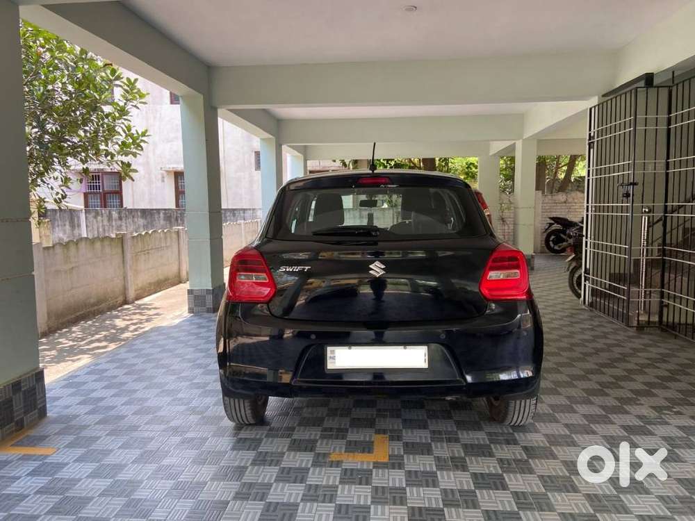 2023 Maruti Swift Zxi+ Black  Top Model  Like New Condition