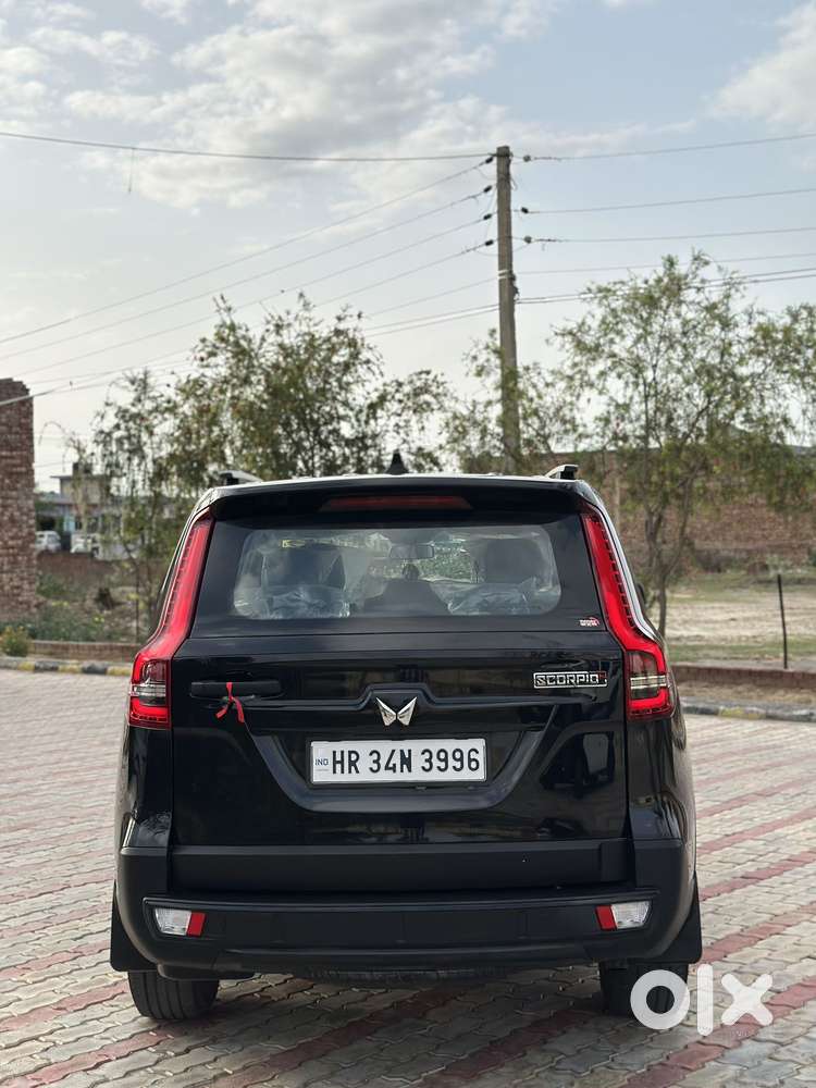 Mahindra Scorpio N Z2 Diesel Mt 7 Str (e), 2024, Diesel
