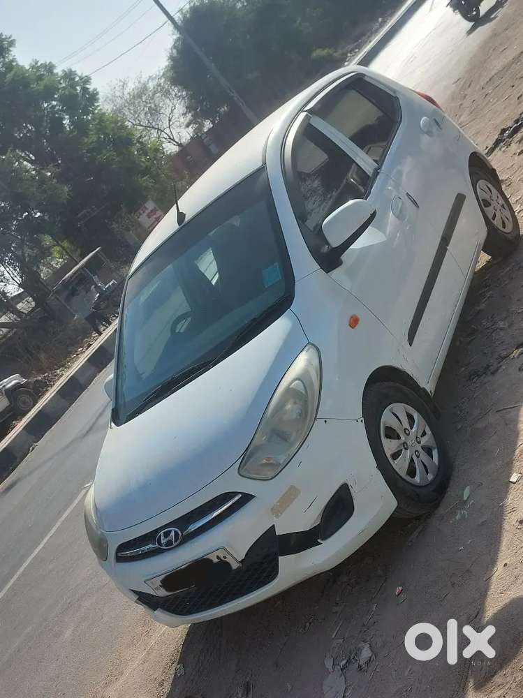 Hyundai I10 2011 Cng & Hybrids Well Maintained