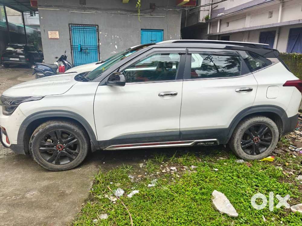Kia Seltos Petrol 1st Anniversary Edition  (well Maintained)
