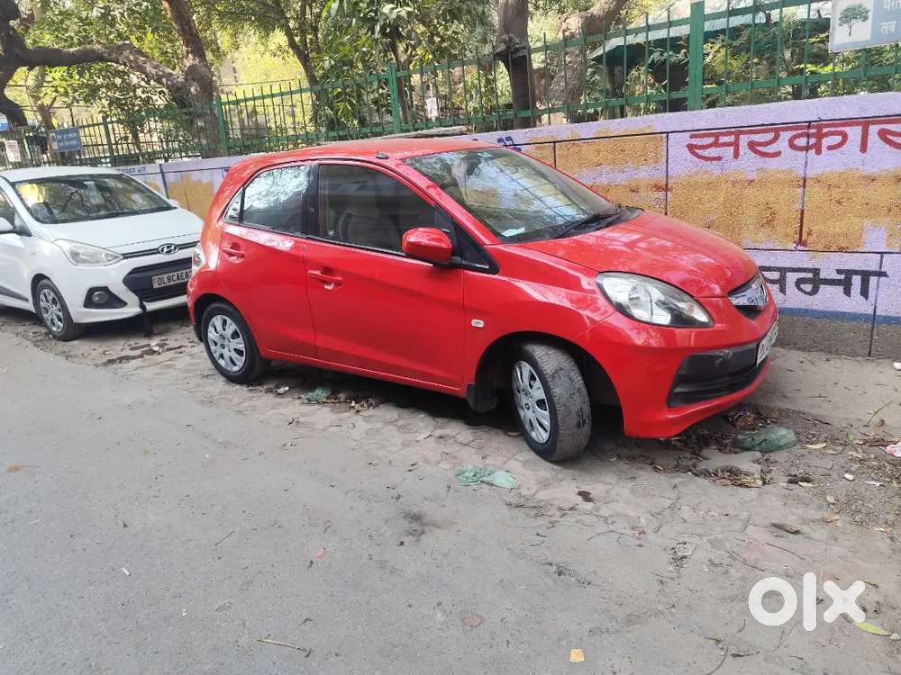 Honda Brio Mt 2012