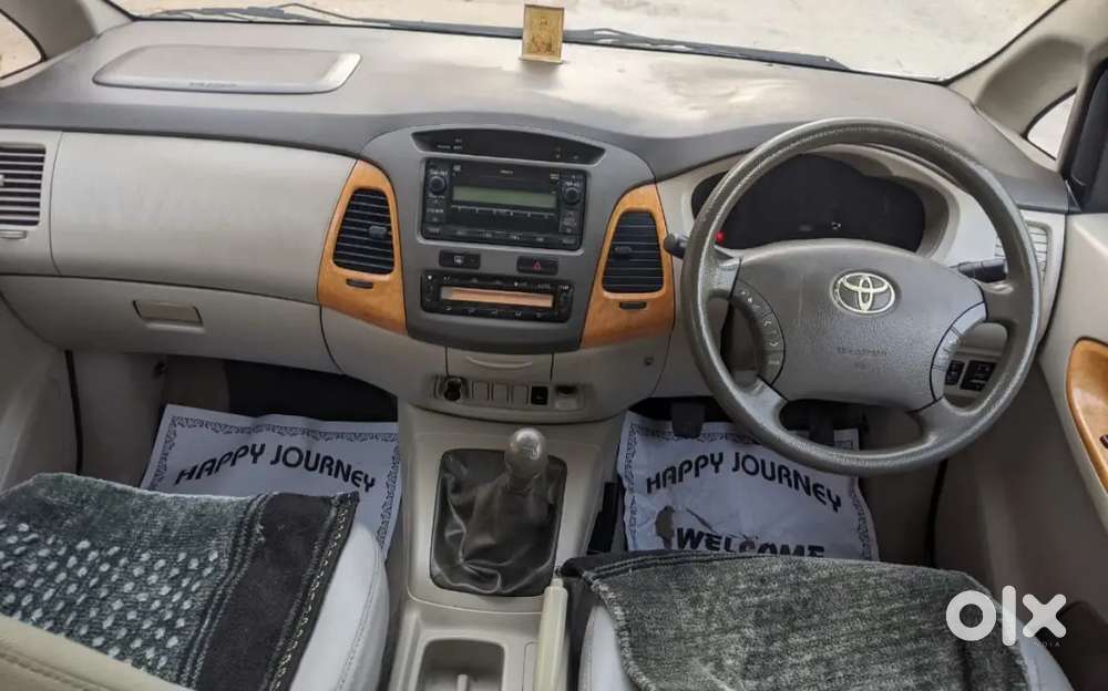 Toyota Innova 2011 Diesel Well Maintained