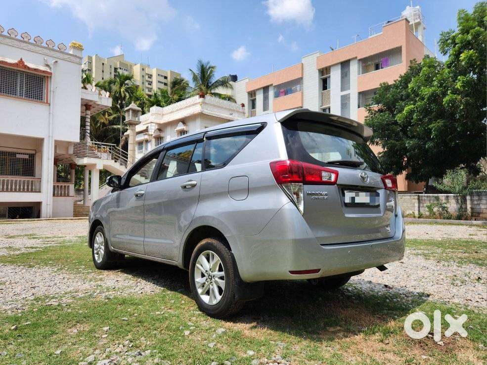 Toyota Innova Crysta 2.8 Gx At, 2017, Diesel