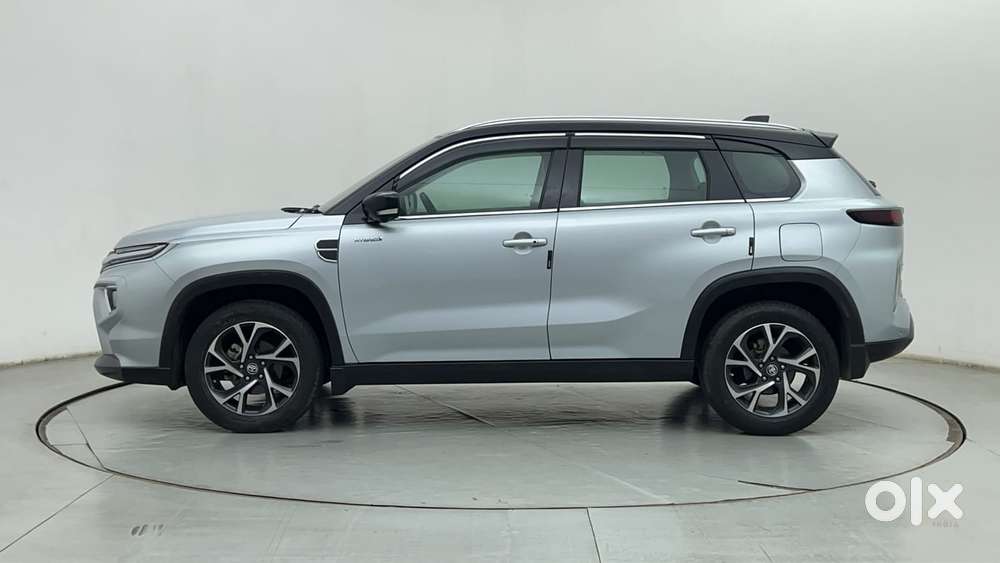 Toyota Urban Cruiser Hyryder V Hybrid Aero Edition, 2023
