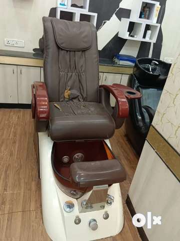 Pedicure chair online olx