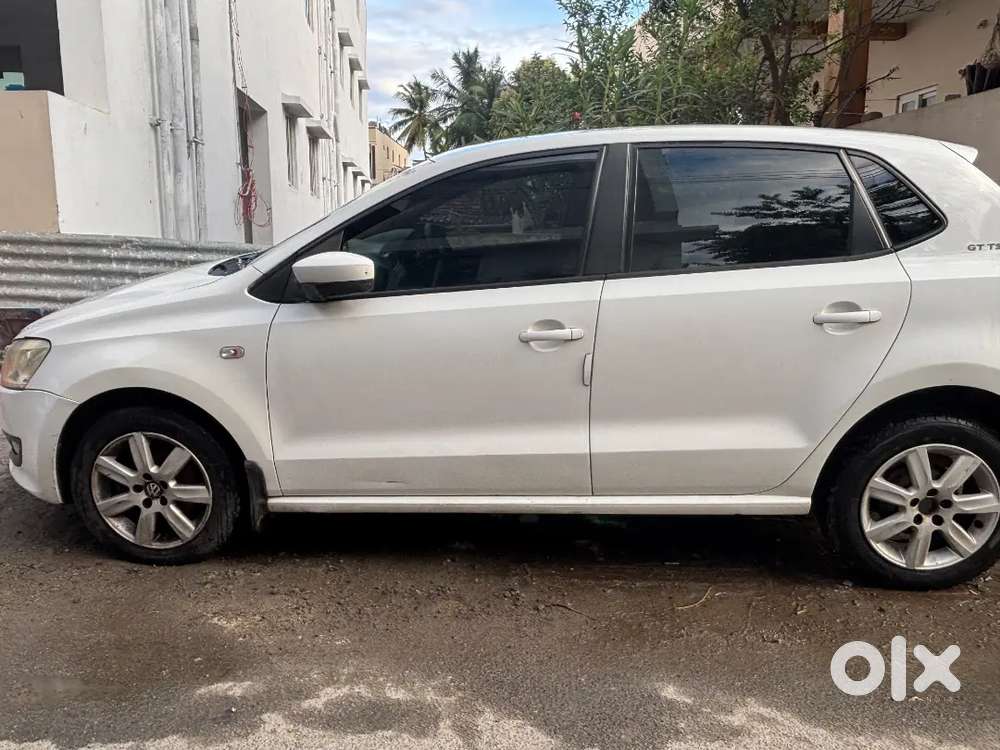 Volkswagen Polo Petrol 2011