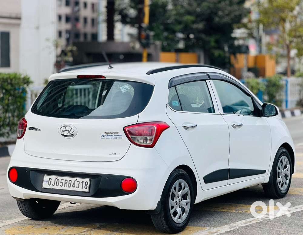 Hyundai Grand I10 2013-2016 Sportz, 2017, Cng & Hybrids