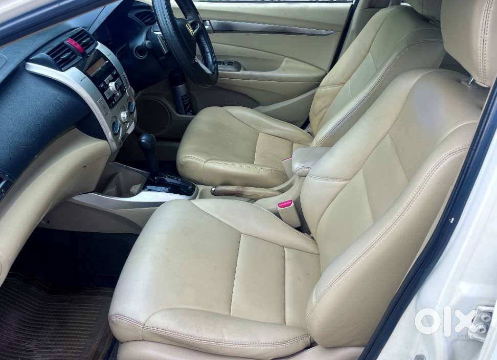 Honda City V At, 2011, Petrol