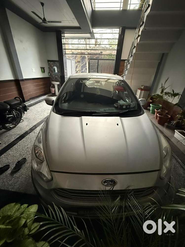 Ford Car Manual 2016