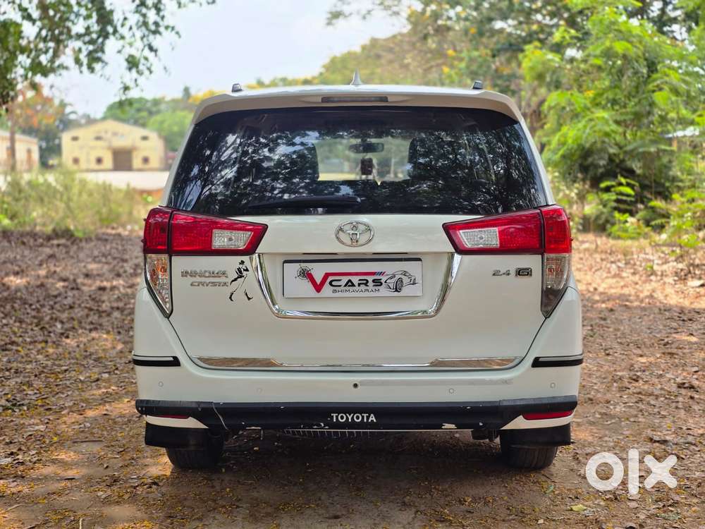 Toyota Innova Crysta 2.4 G Mt 8s, 2020, Diesel