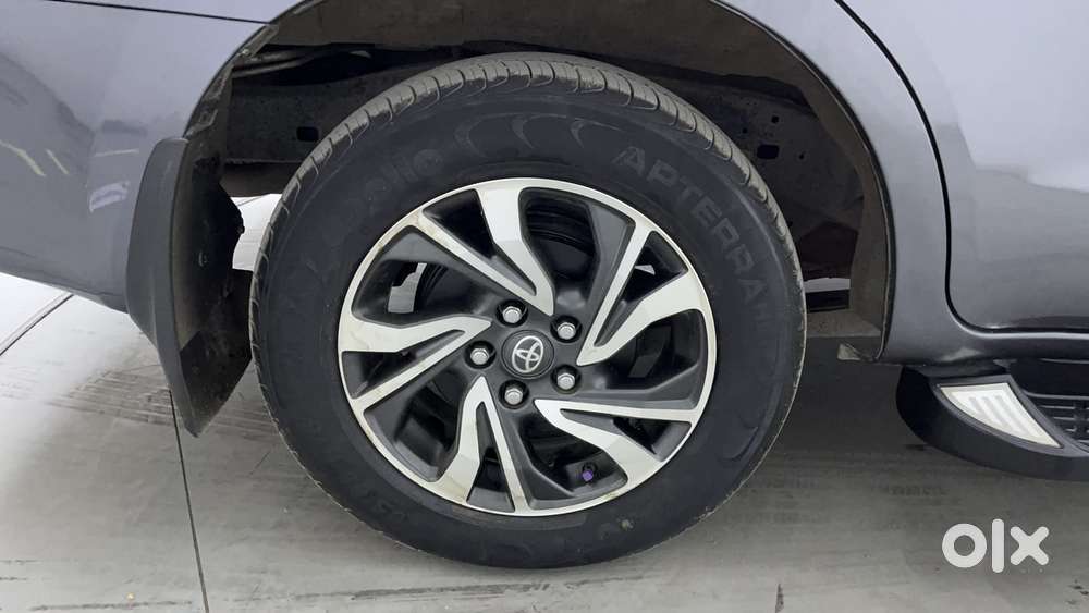 Toyota Innova Crysta [2020-ongoing] 2.7 Vx 7 Str, 2022, Petrol