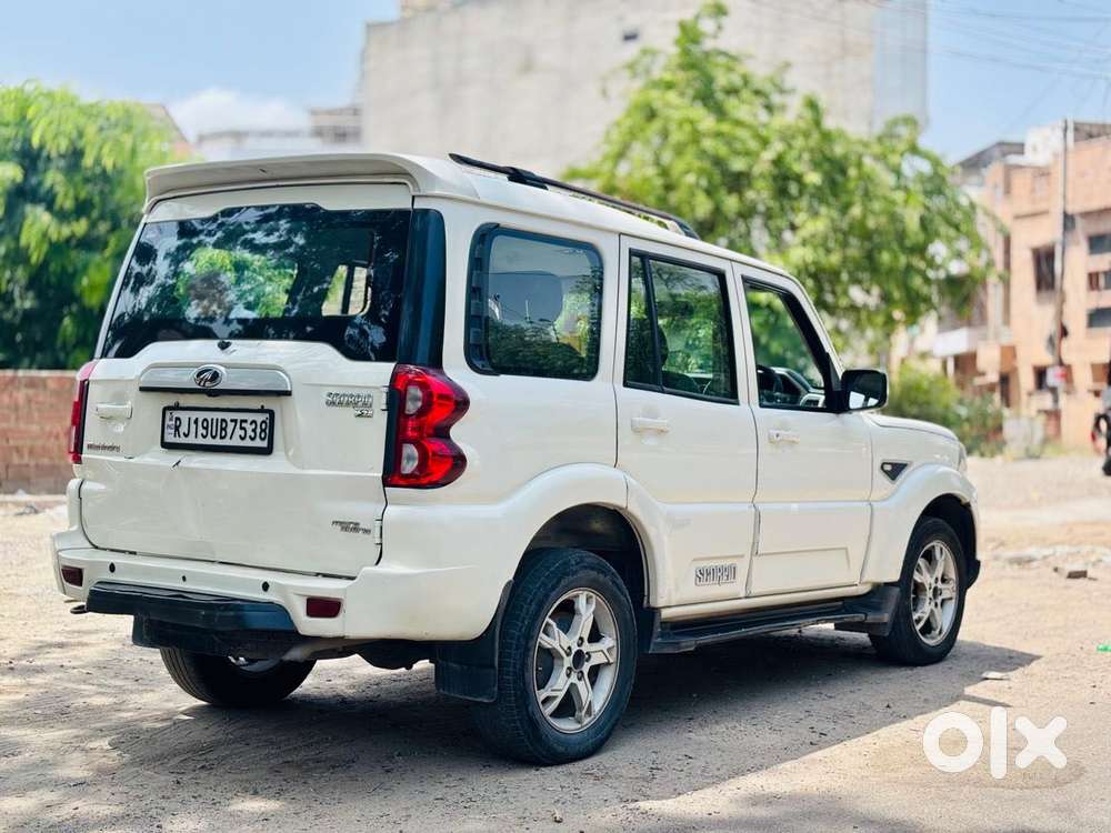 Mahindra Scorpio Classic, 2018, Diesel