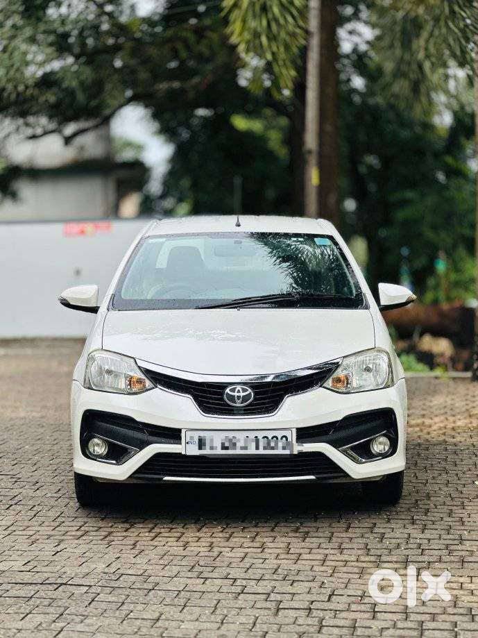 Toyota Etios Vx Limited Edition, 2016, Petrol