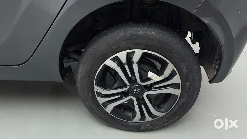 Tata Tiago Xt Icng, 2024, Cng & Hybrids