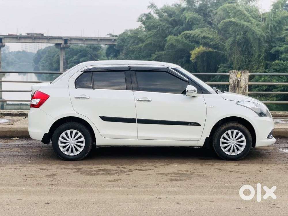 Maruti Suzuki Swift Dzire Vxi Optional, 2017, Petrol